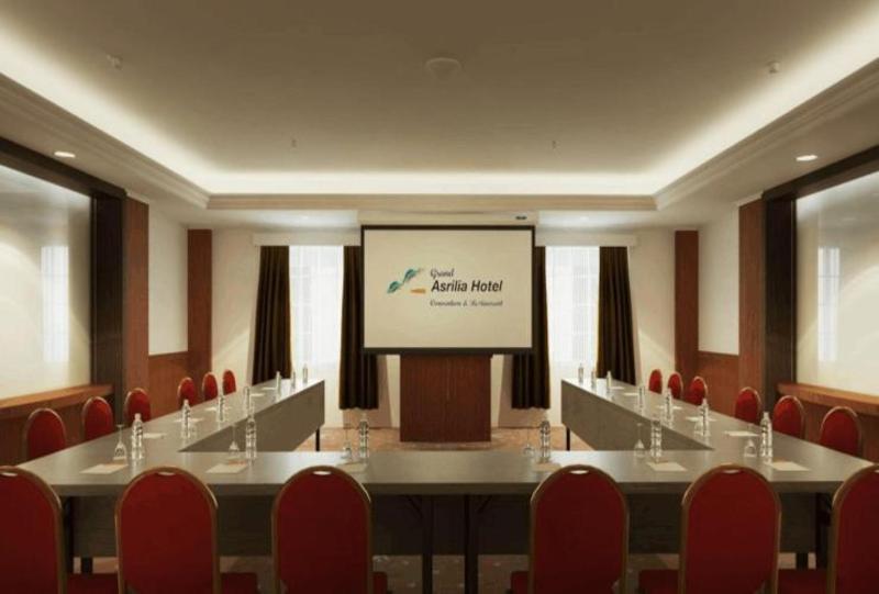 Grand Asrilia Hotel Bandung Exterior foto