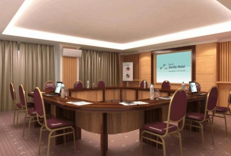 Grand Asrilia Hotel Bandung Exterior foto