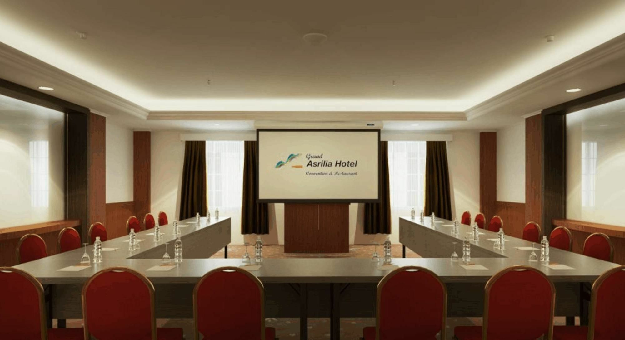 Grand Asrilia Hotel Bandung Exterior foto